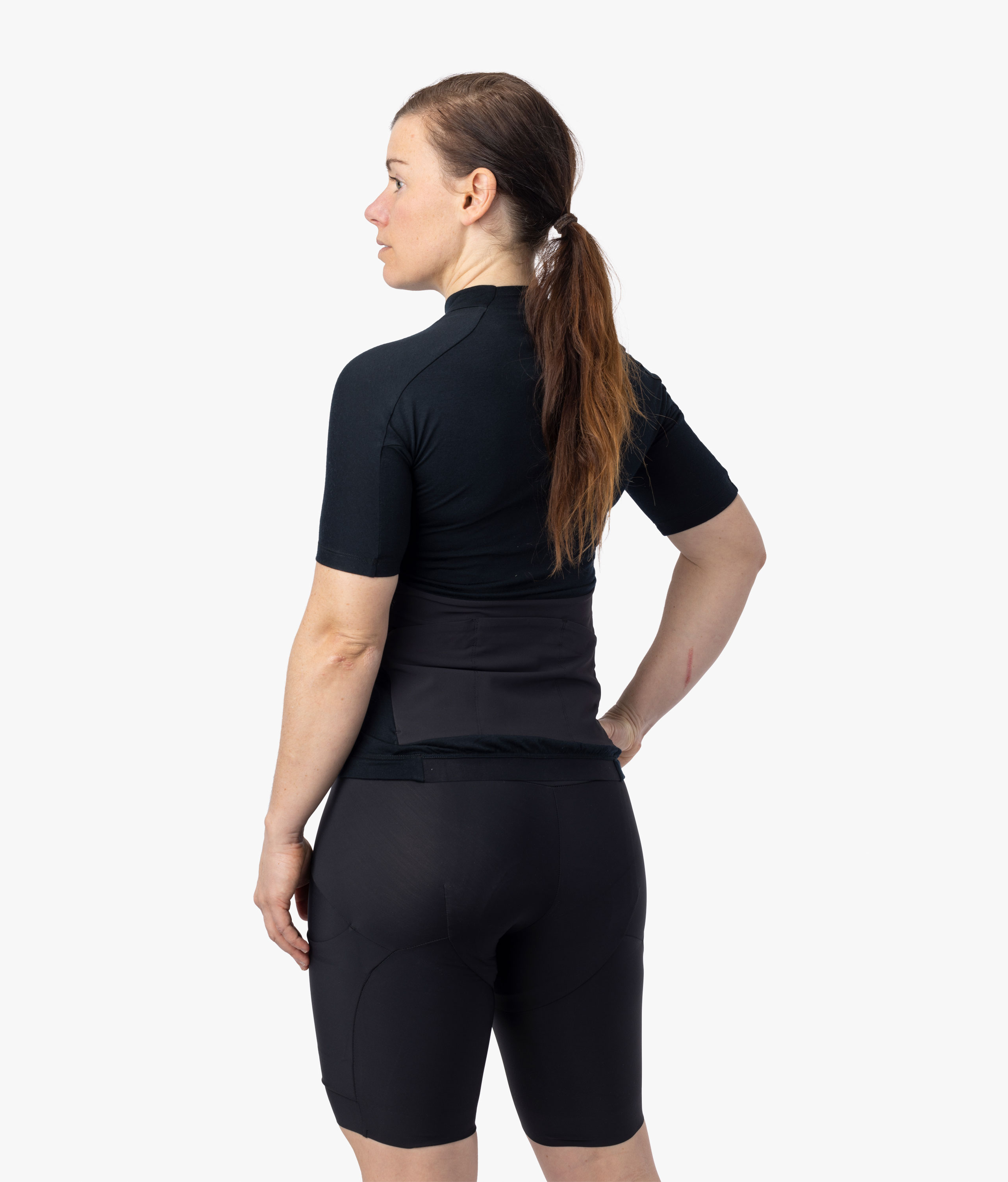 7Mesh-March-1_women-road-