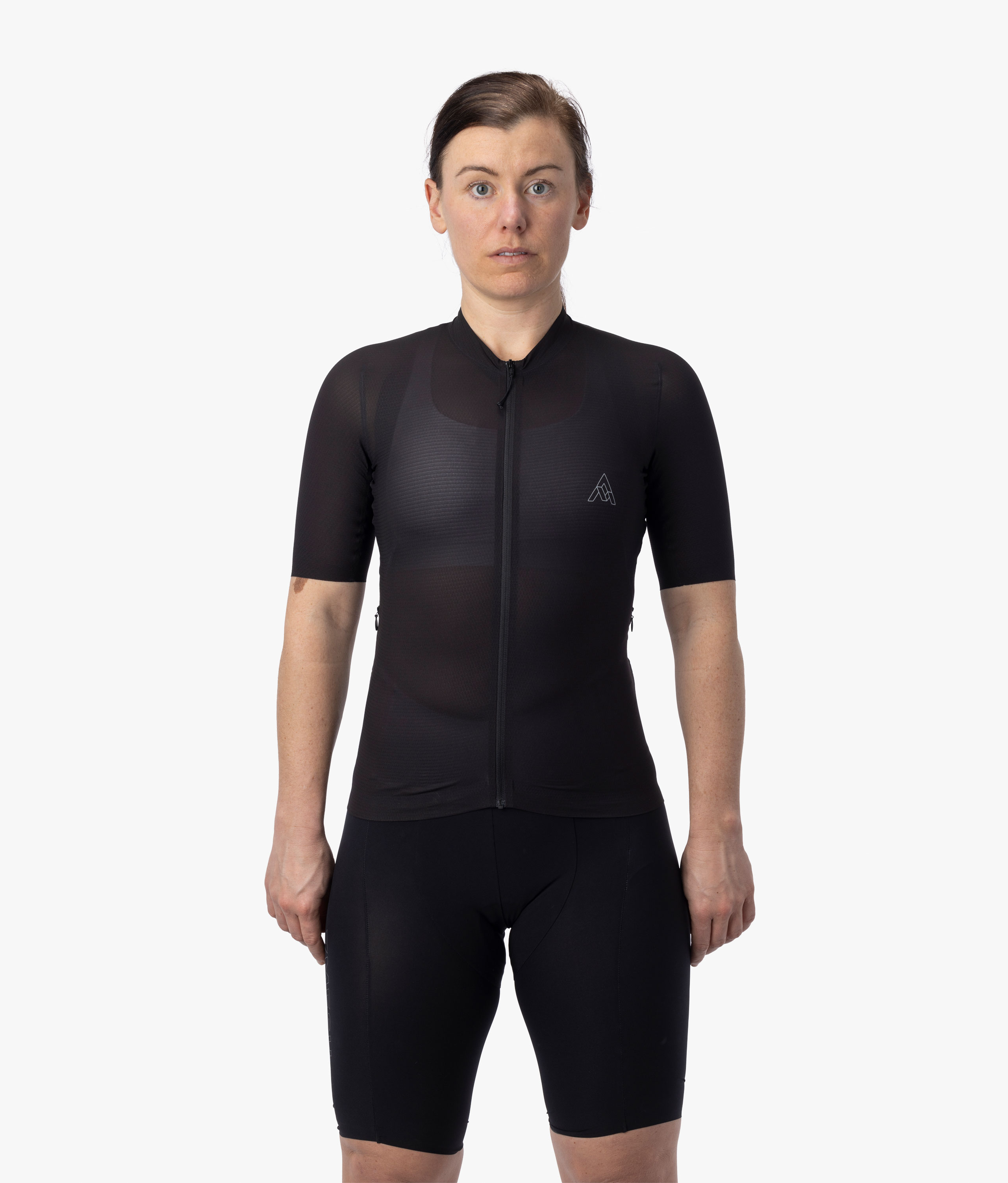 7Mesh-March-1_women-road-