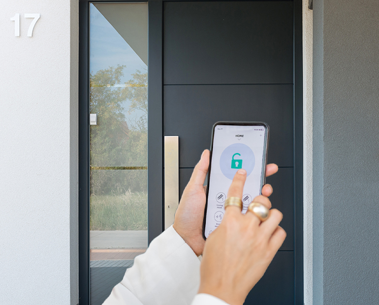 How can smart home help with your Airbnb hosting issues?