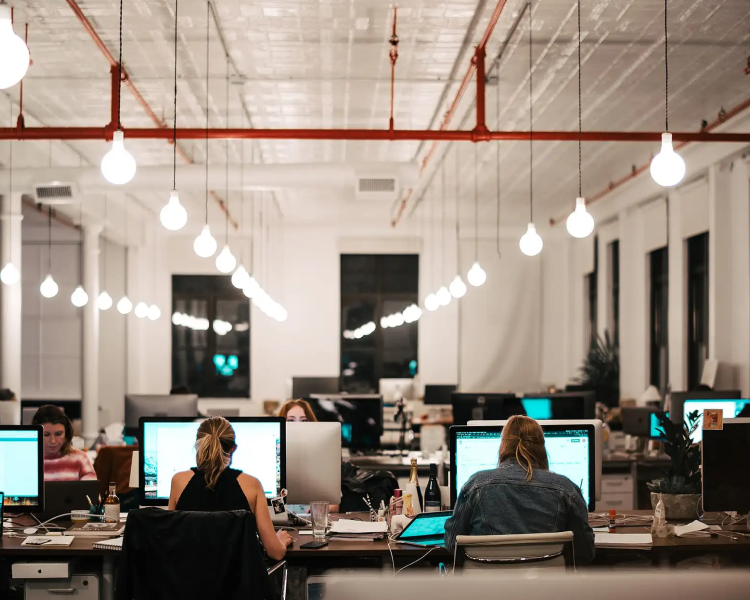 Smart Workplace Technology - Complete Guide To Workplace Lighting