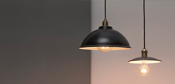 Hanging light bulbs_mobile
