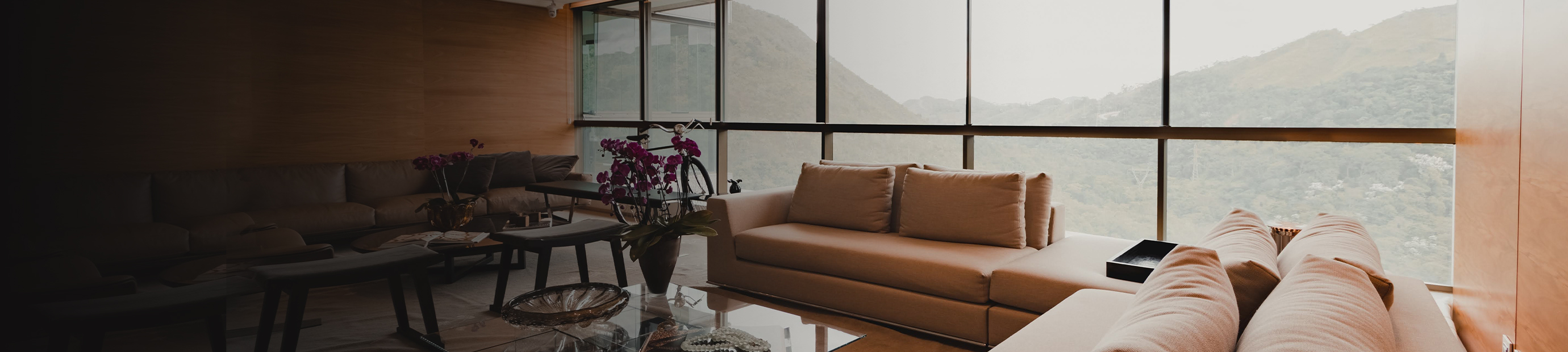 Smart home technology controlled living room_Evvr Center

