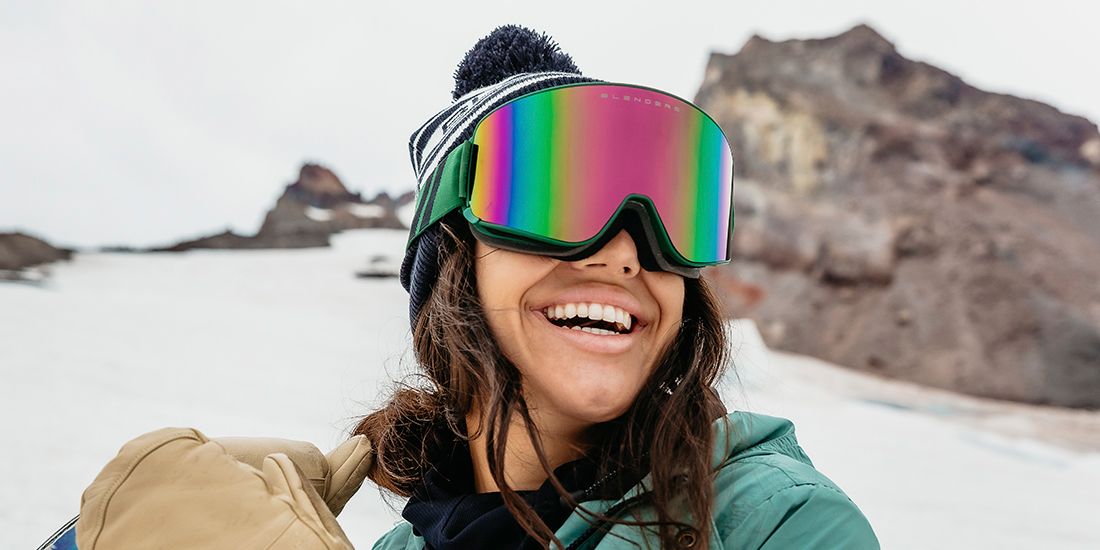 Landskab Gør gulvet rent petroleum Sage Canyon Aura Snow Goggles - Dark Green Frame with Rainbow Lens Ski &  Snowboard Goggles Snow Goggles | $95 US | Blenders Eyewear