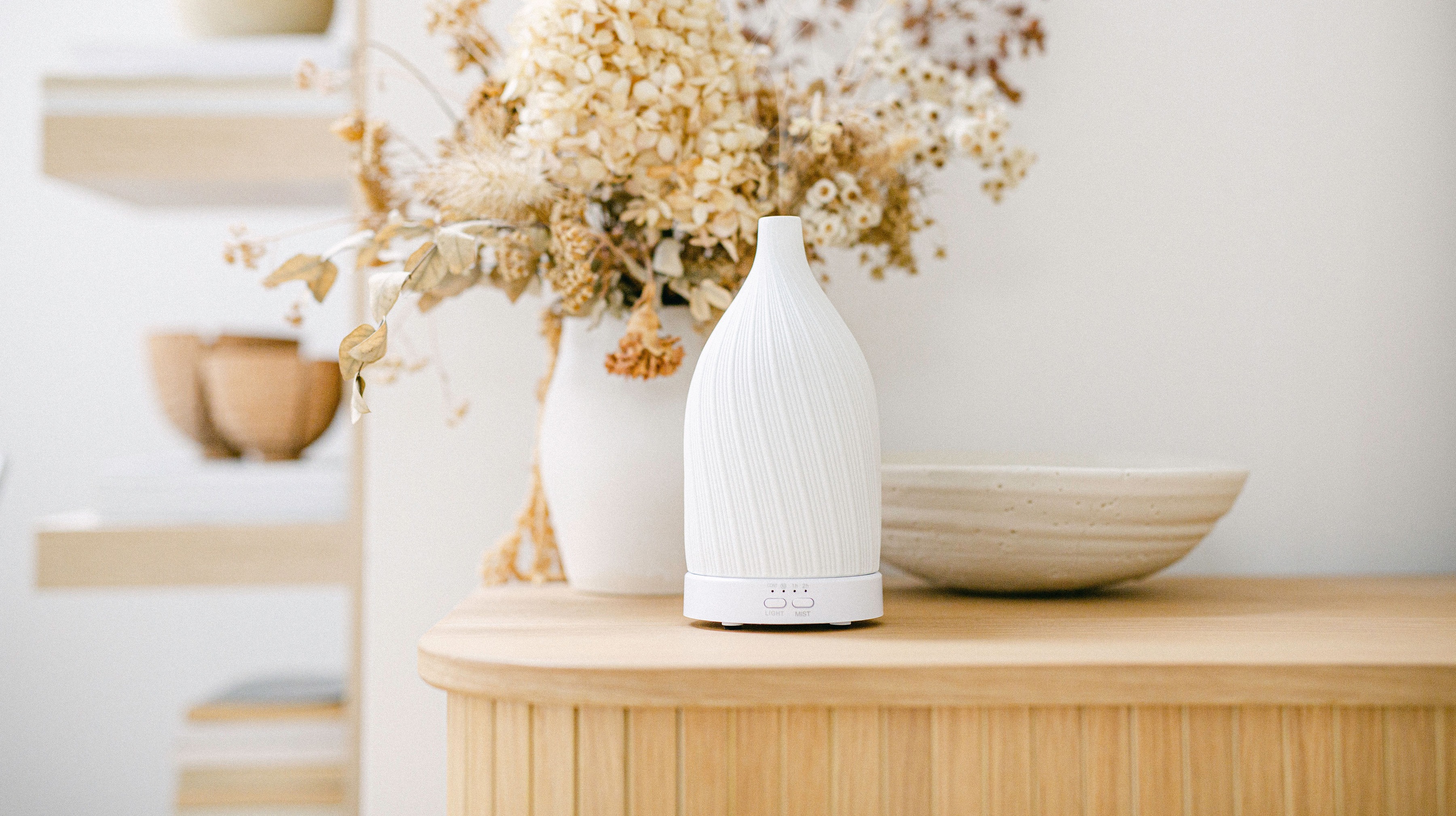 White Ceramic Ultrasonic Diffuser | Fern & Petal