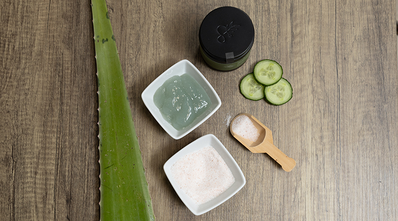 naissance aloe vera gel 1kg 99% Organic Aloe Vera Gel, Soothing Moisturizer 12oz